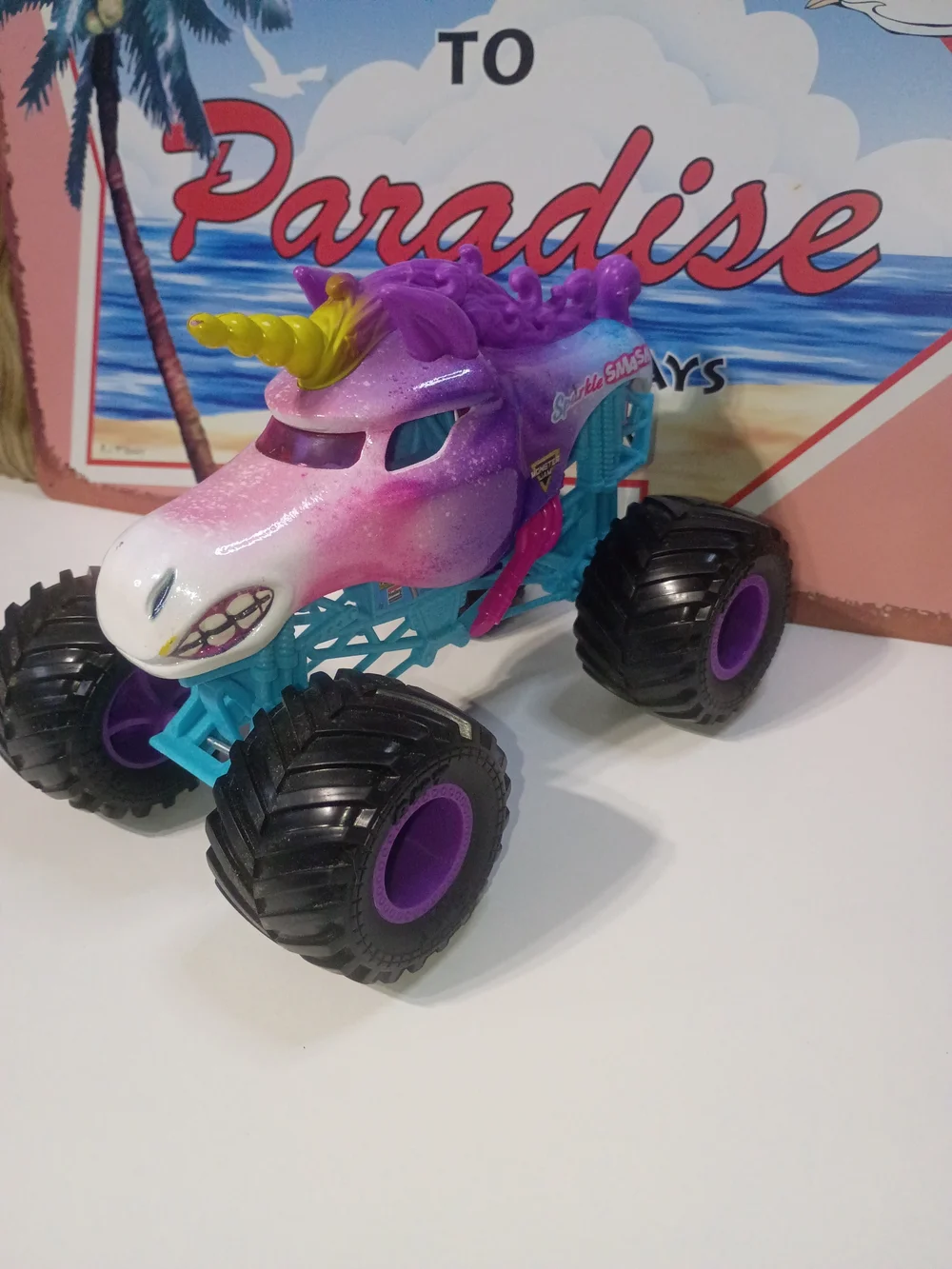 Sparkle Smash Unicorn Monster Truck - Purple & Pink 1:24 Scale